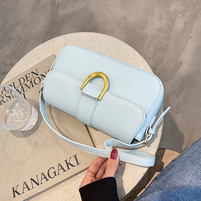 

Простая Стильная однотонная маленькая сумка через плечо из искусственной кожи 2021 модная летняя Роскошная брендовая трендовая сумка на пле...