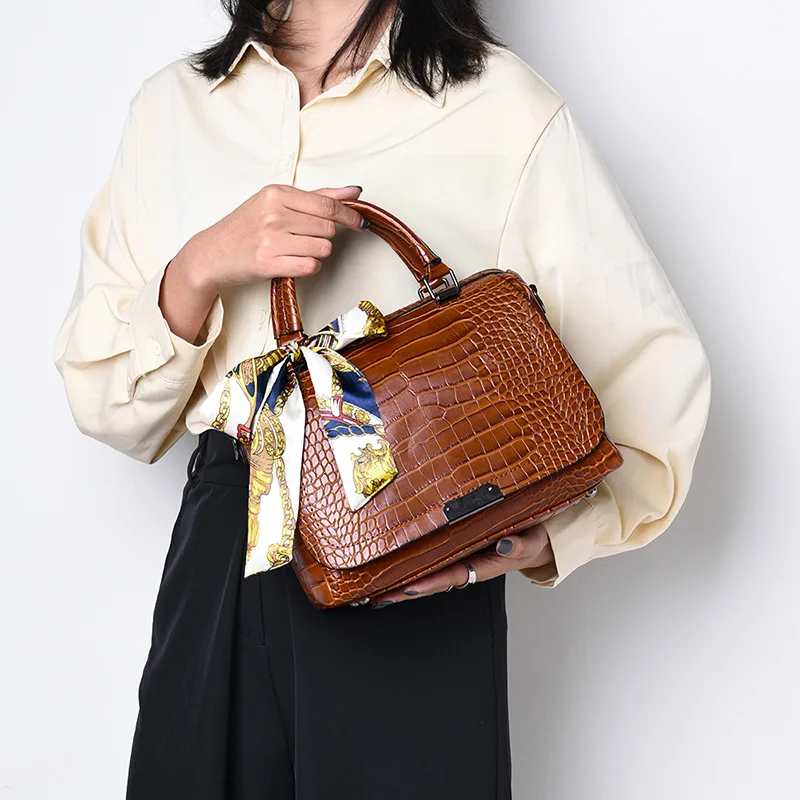 

High Quality Leather Handbag Fashion Female 2021 New Women Bags Single Shoulder Messenger Bag With Silk Scarf Tote Designer Sac