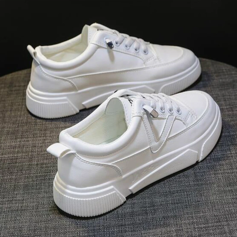 Кроссовки женские на плоской платформе повседневные лоферы шнуровке дышащие без