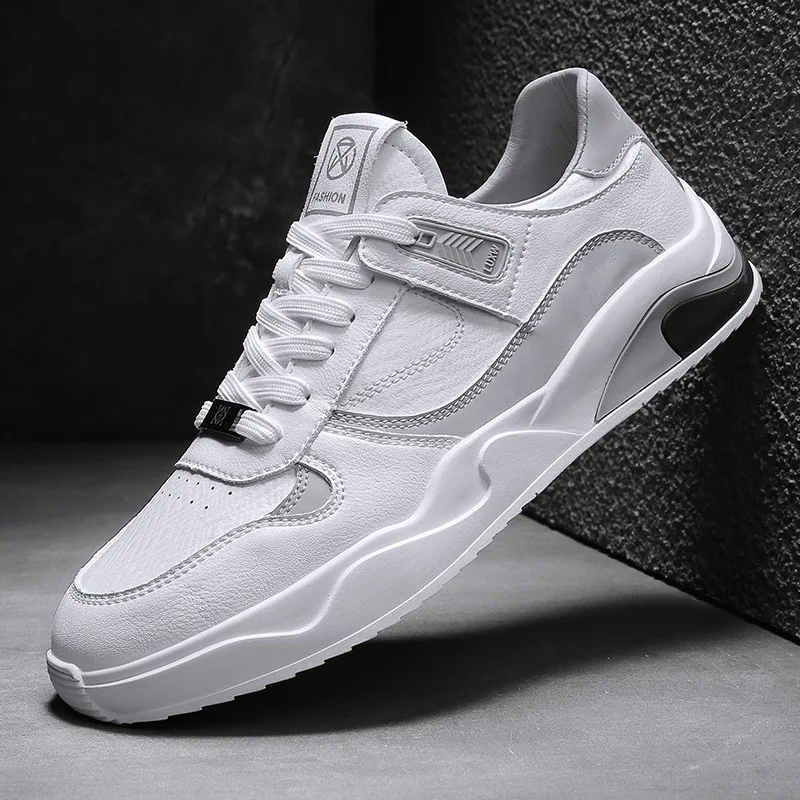 Men Skateboard Shoes Sports and Leisure Brand Autumn Designer White Sneakers Men Trainers Male 2021 New Mens Casual Shoes