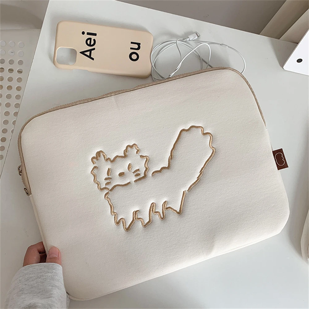 

New Ins Style Embroidery Ipad Tablet Laptop Bag Sleeve Protector Bag for Apple Macbook Pro Liner 11 13 15 Inch Cute Ipad Case