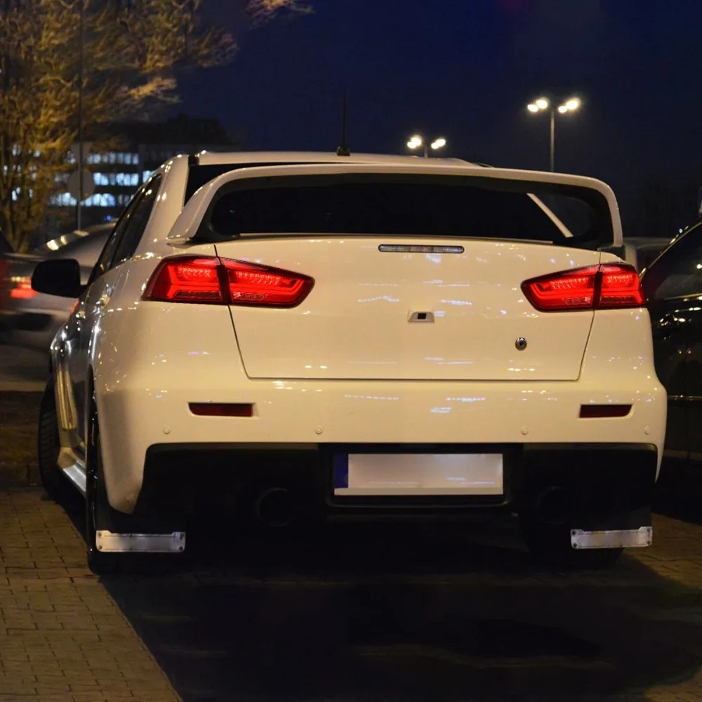 VLAND завод для Lancer 2008 2009 2010 2012 для автомобиля задний фонарь в сборе с движущимися сигнал+ игра и штепсельная вилка