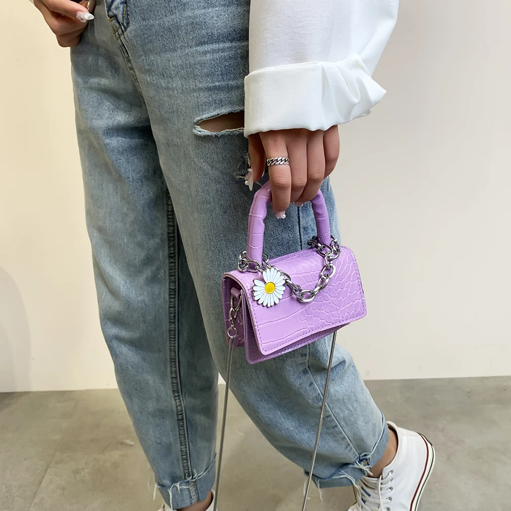 

Alligator Pattern PU Leather Crossbody Handbag Women Daisy Flower Chain Mini Purse Lady Flap Small Shoulder Top-handle Bag