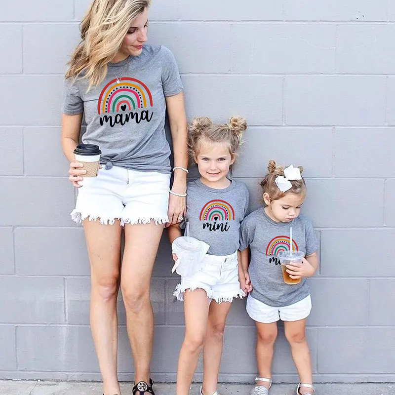Rainbow Mother Daughter T-shirts Summer Family Matching Outfits Mom Baby Mommy and Me Tee-shirt Clothes Woman Girls Cotton Tops