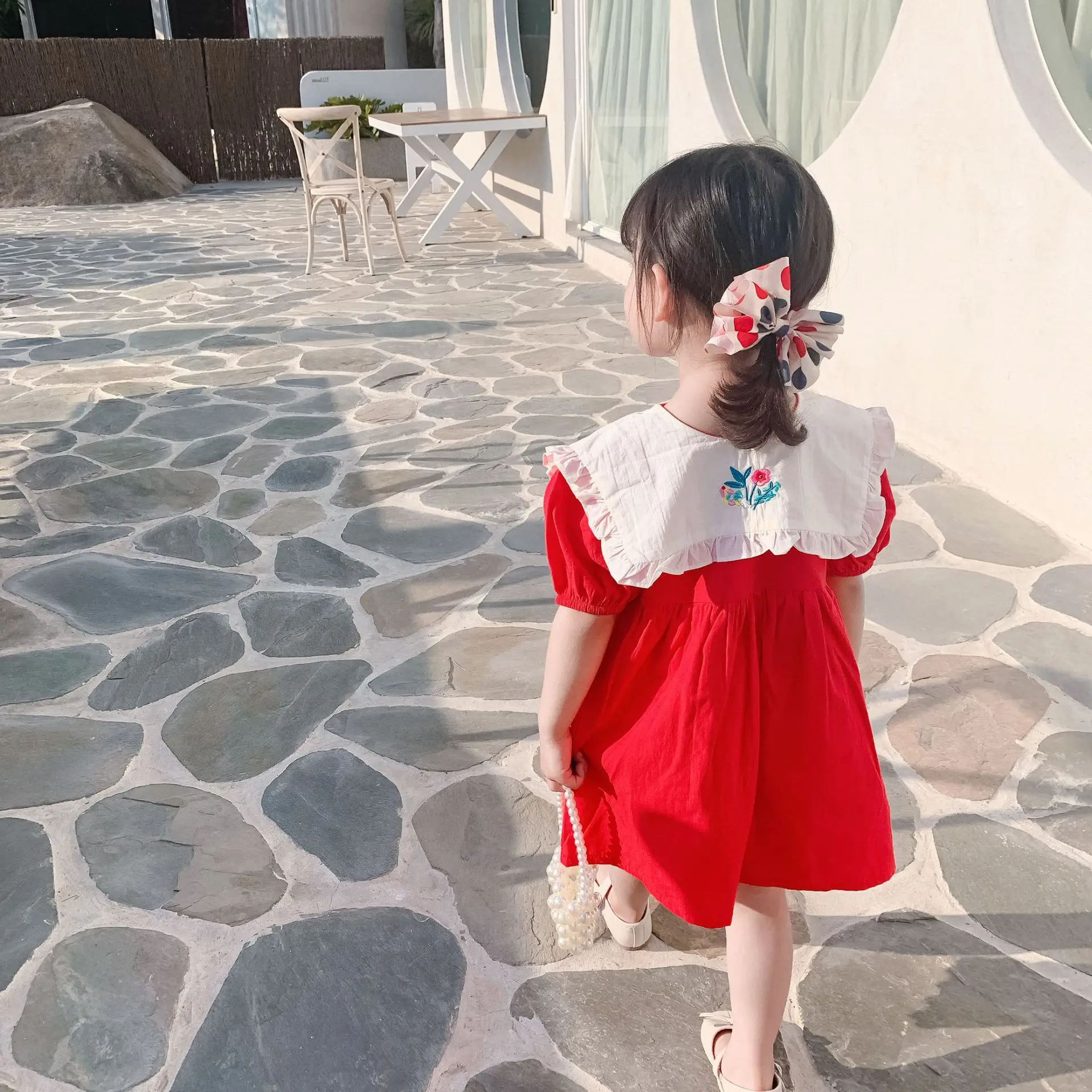 

Summer 2021 new arrival floral embroidery red dresses Girls cute big turn-down collar casual short sleeve dress