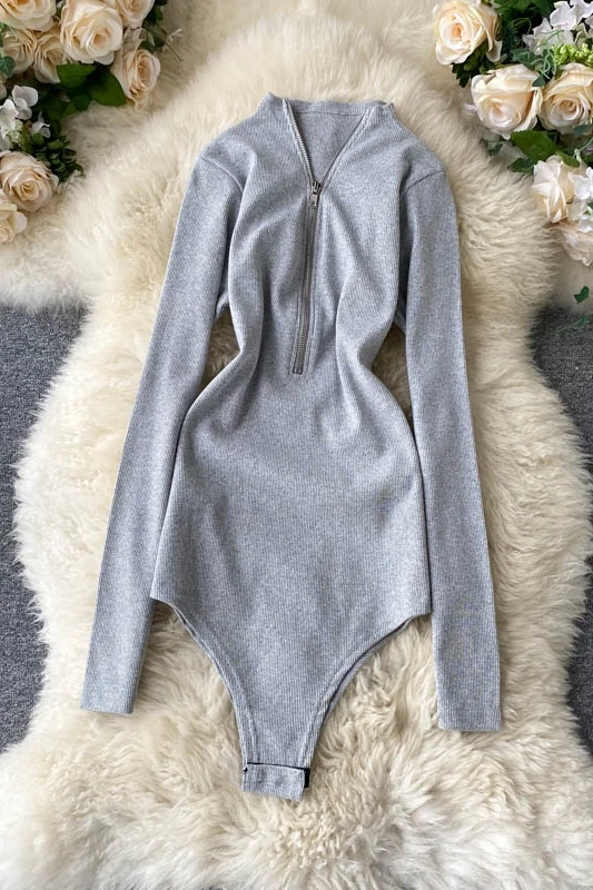 

ZOSOL Ins Design Zipper V-neck Slim Fit All-match One-Piece Suit Autumn 2020 New Women's Bottoming Shirt Fashion