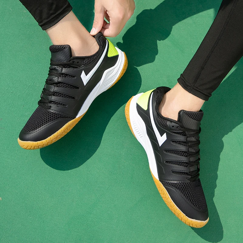 Professional Tennis Shoes Men Sneakers For Men Wear-Resistant Badminton Shoes Breathable Sports Shoes Women Sneakers