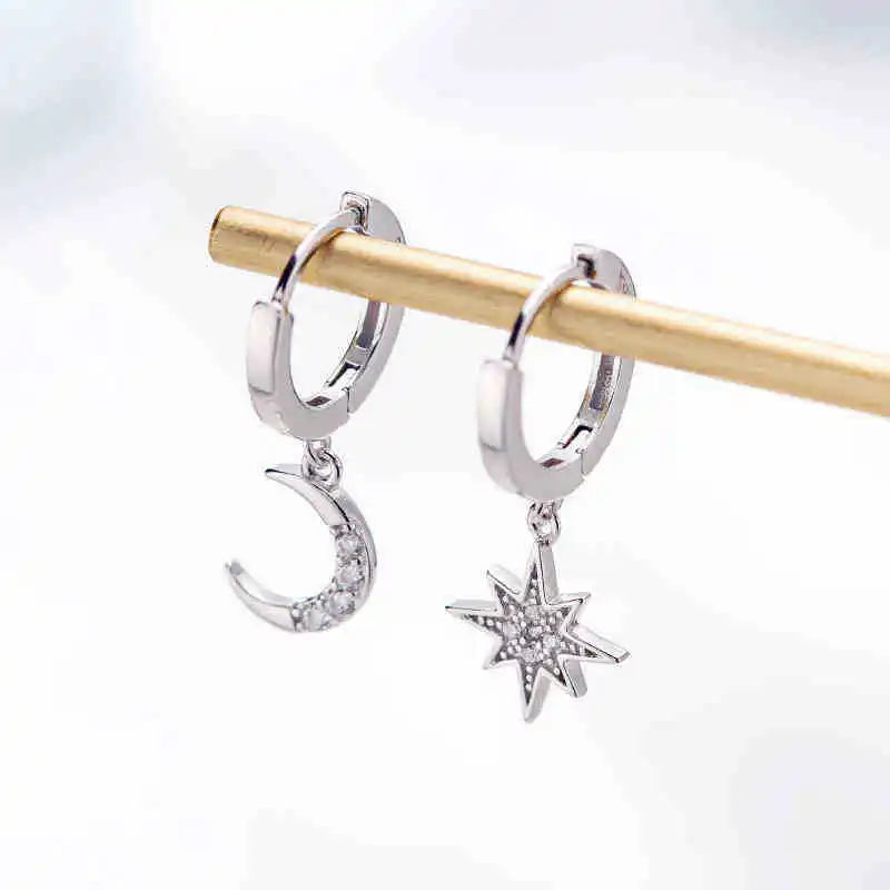 

New Arrival Fashion Classic Geometric Women Dangle Earrings Asymmetric Earrings Of Star And Moon Female Korean Jewelry