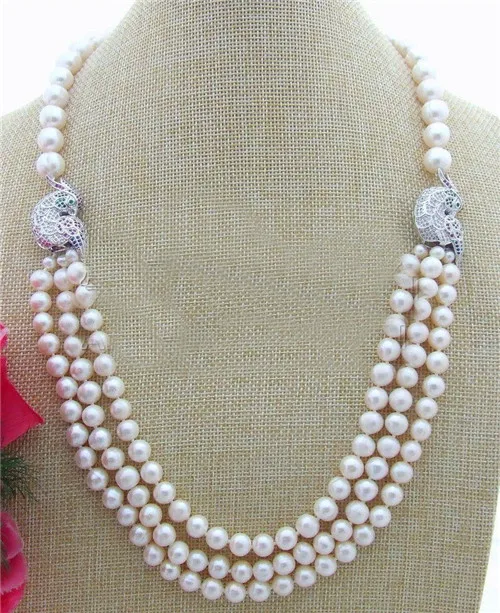 

Ожерелье с белым пресноводным жемчугом, 3 пряди