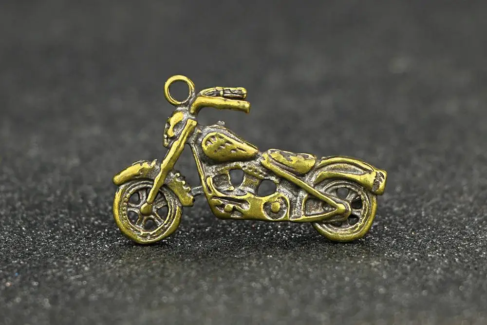 

solid Brass Personality motorcycle craft DIY Pendant desktop ornament Miniature Fitting Keychain ring Pendant Accessories a3555
