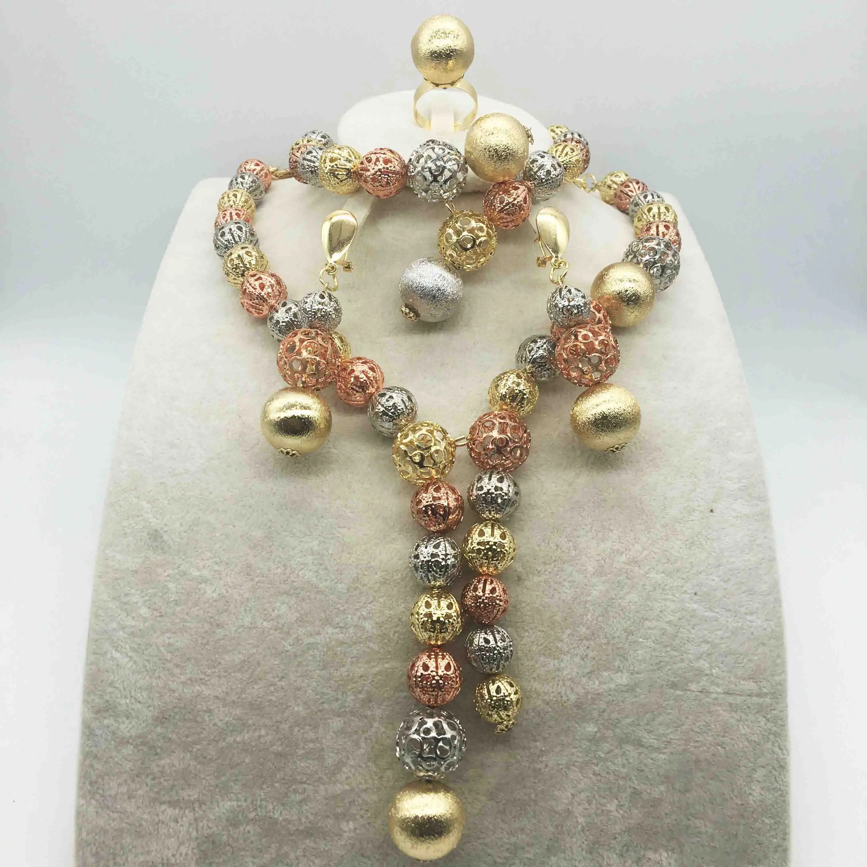 

Модные ювелирные изделия высокого качества Свадебный комплект в Африканском защитном цвете Дубай итальянская женская подвеска серьги тур...