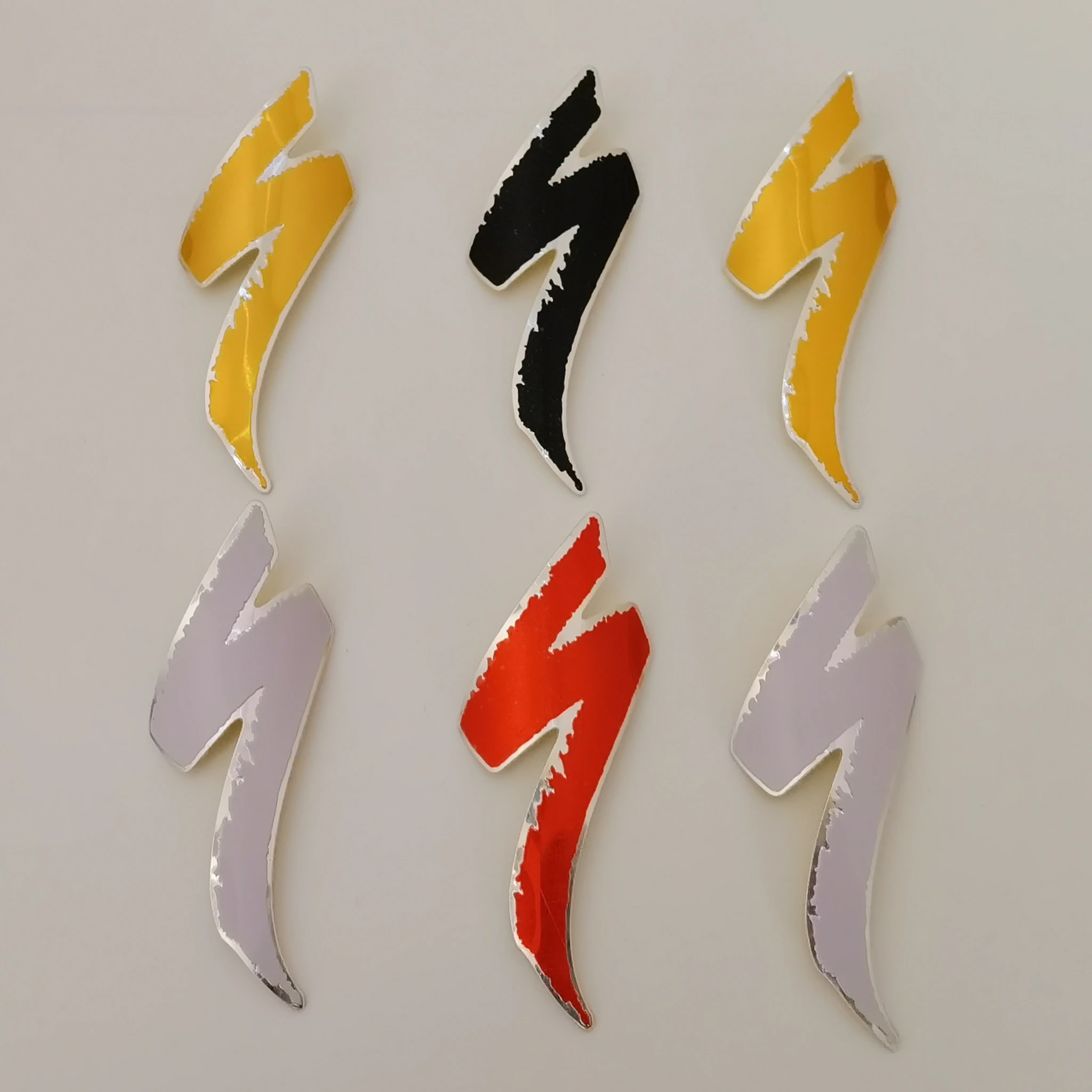 

Металлический значок Lightning S-works для велосипеда, наклейка на велосипед, этикетка из алюминиевого сплава для велосипеда, креативная этикетка ...