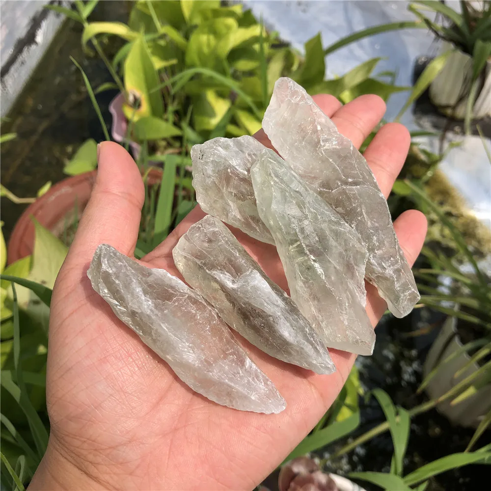 

Натуральный зеленый кварц, шероховатый камень, необработанный минеральный образец, кристалл, восстанавливающий кожу, орнамент, ювелирный подарок, 2 шт.