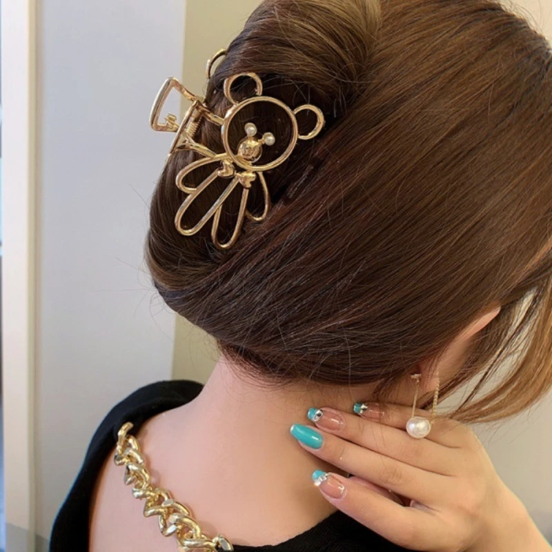 Зажим для волос Женский металлический в виде медведя из мультфильма 2021 |