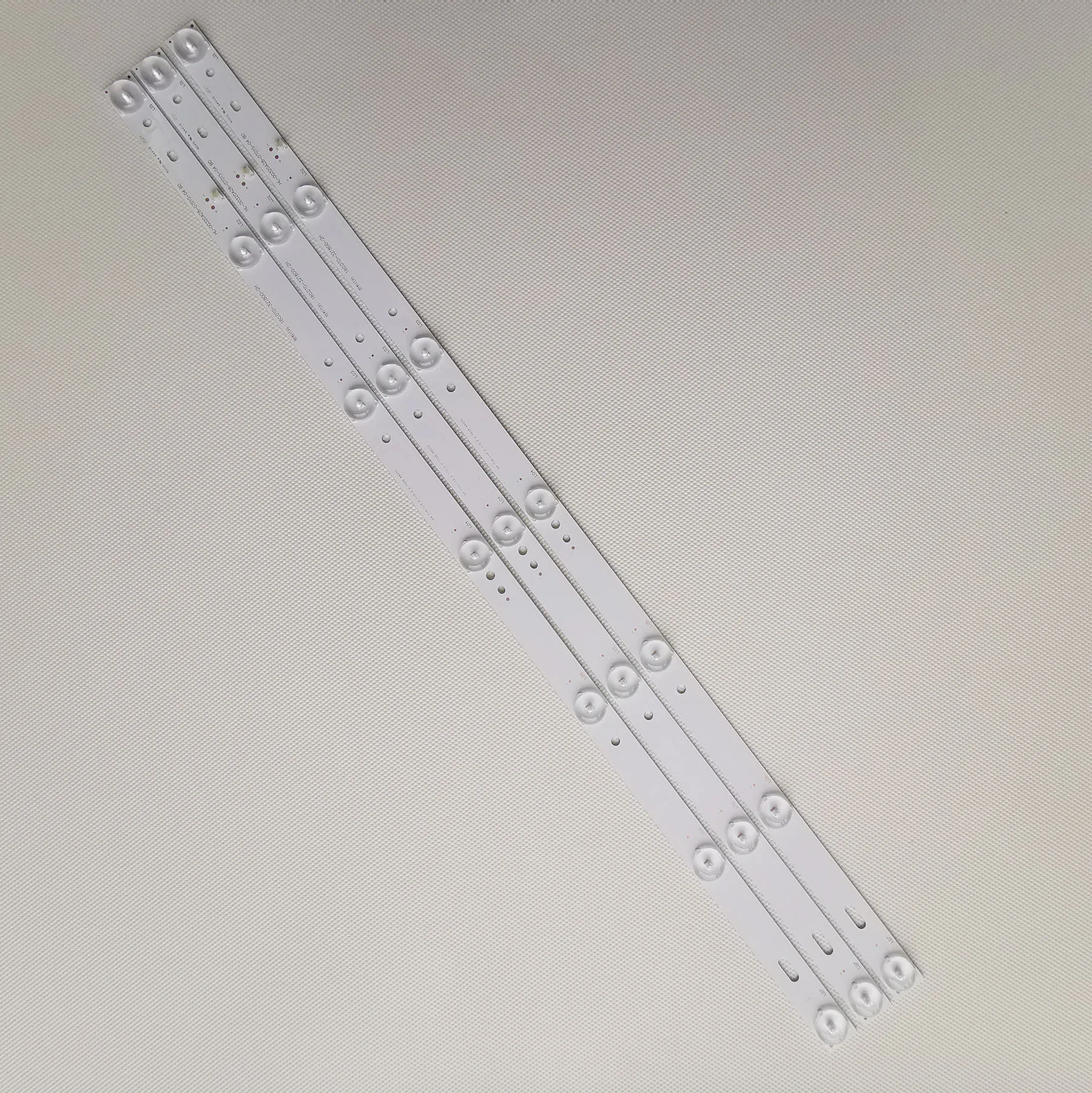 3 шт. Светодиодная лента-подсветка для BBK 32LEM-1007 32LEM-1009/T2 LED TV Bar HL-00320A28-0701S-04 B0 полосы
