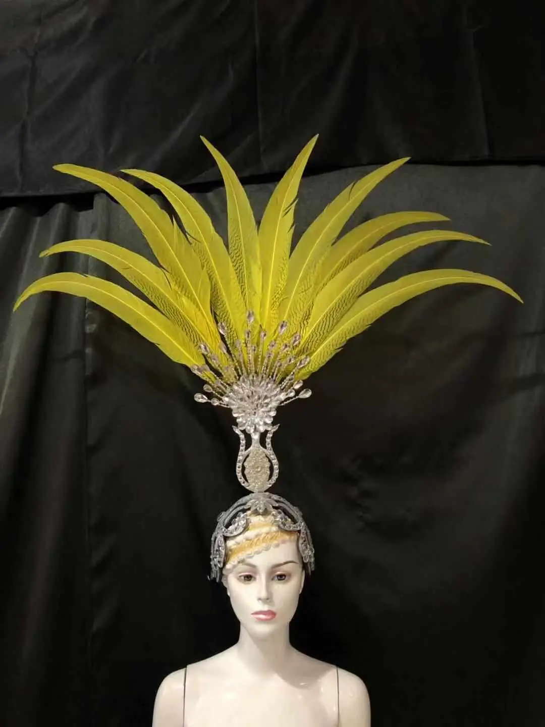 Одежда с перьями для выступлений на сцене подиума карнавала головной убор