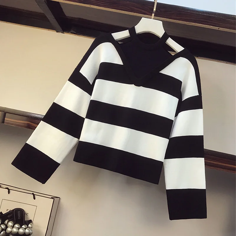 

CBAFU women sexy knited sweater striped two-piece sets straight leg wide temperament suits femme hanging v neck pants suit Q013