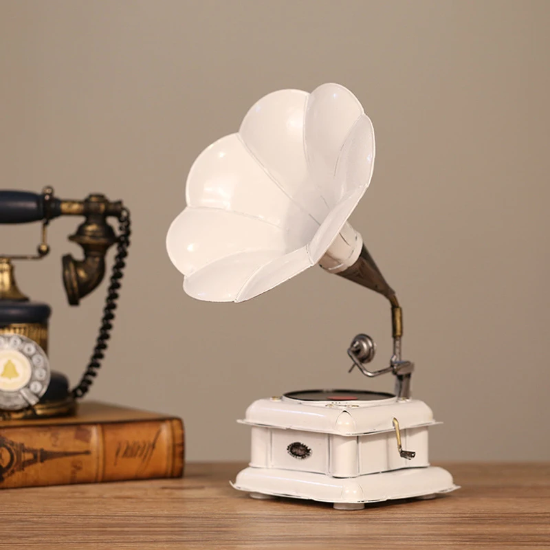 Винтажная металлическая фигурка граммофона креативная с записью современного