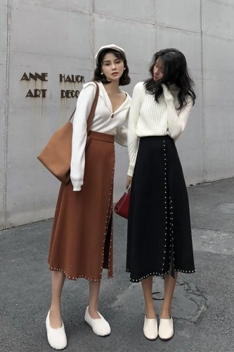 

2020 Women Solid Color Knitted Thick Skirt Hips Slit Buttons Package Hip Skirt College Style Button Decoration Ka499