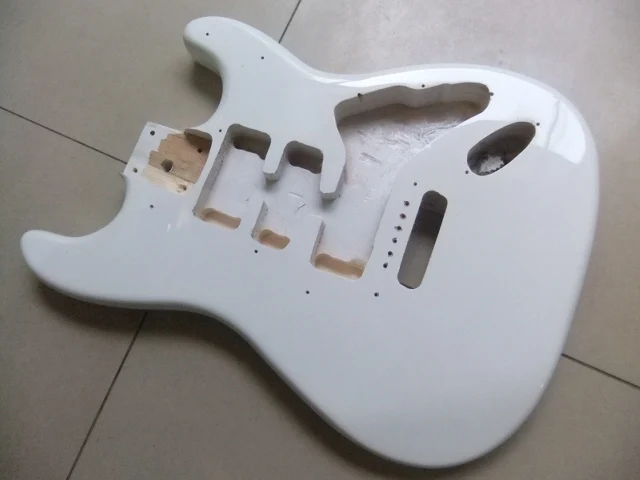 Оптовая продажа корпус гитары для электрогитары Stratocaster 130615-25 | Спорт и