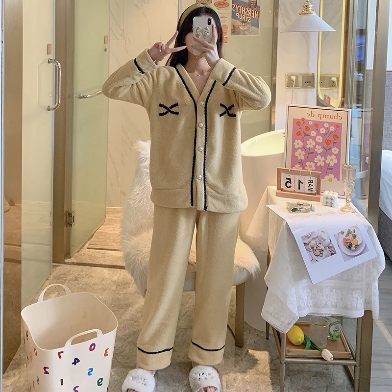 Пижама женская осенне-зимняя Милая Камея бархатная Новинка 2021 года в стиле