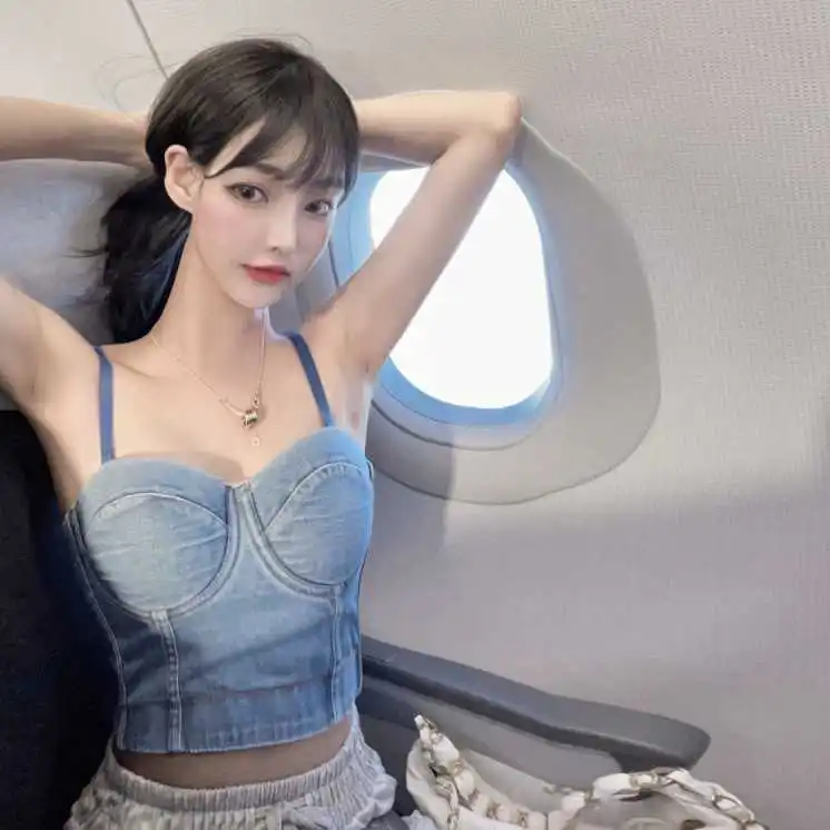 Летний костюм джинсовая майка топ труба верхняя одежда + свободные спортивные