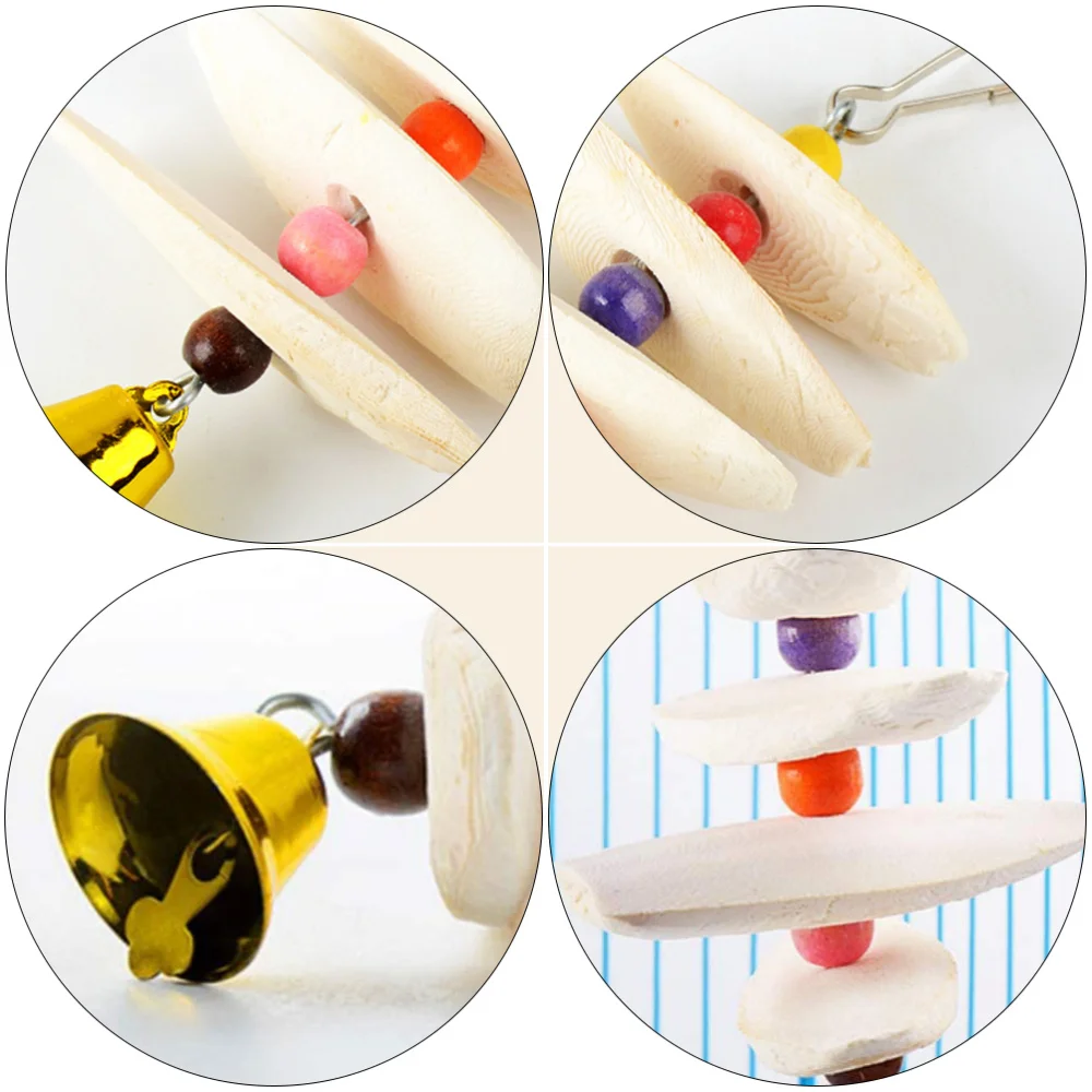 

2Pcs Parrot Molar Toys Cuttlebone String Toys Pet Accessories (Random Color)