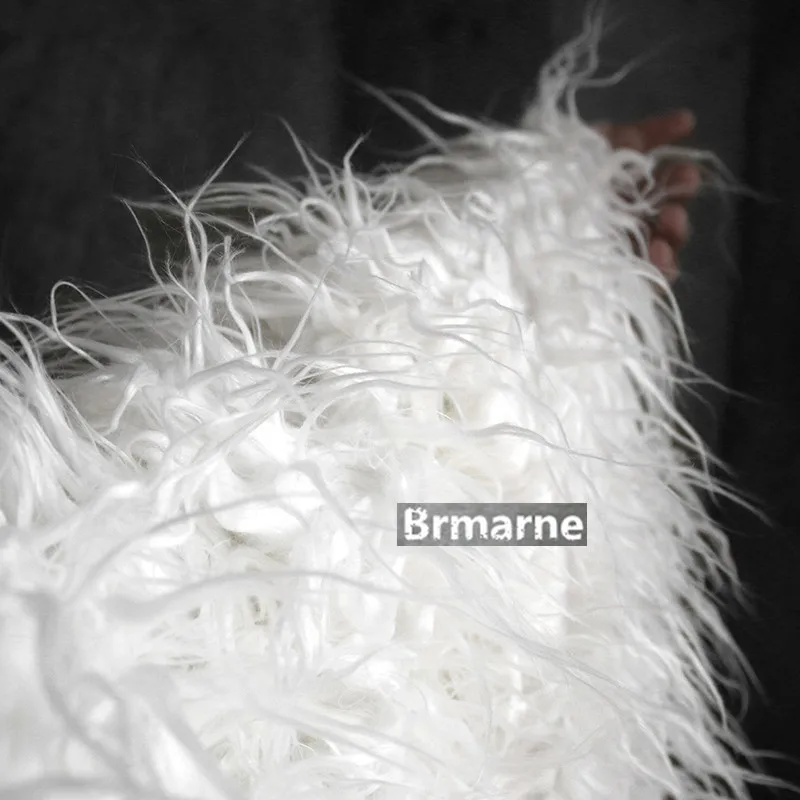 Меховое пальто из искусственной козьей шерсти дизайнерская ткань 45 см * 160 см/шт. |