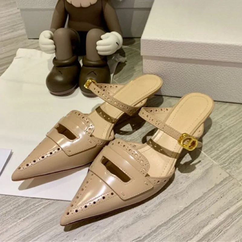 

Classic Pointed Hollow Leather Sandals Slippers Luxury Brand Designer Women's Fashion Leisure Mid Heel Half Slippers