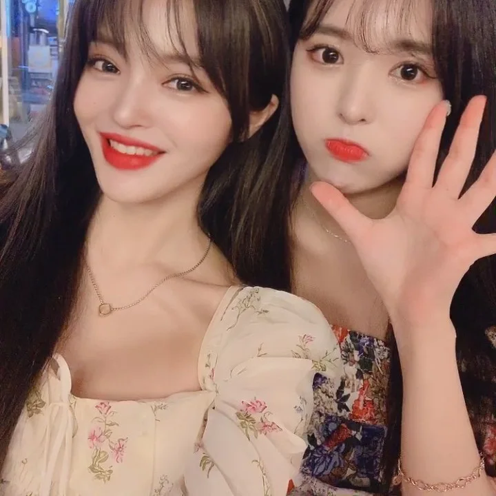 Kpop Blackpink Lisa летнее женское белое милое шифоновое плиссированное платье с длинным рукавом для девушек корейский праздничный Стиль повседневные платья