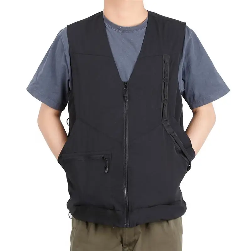 Защитная жилетка для собак с несколькими карманами |