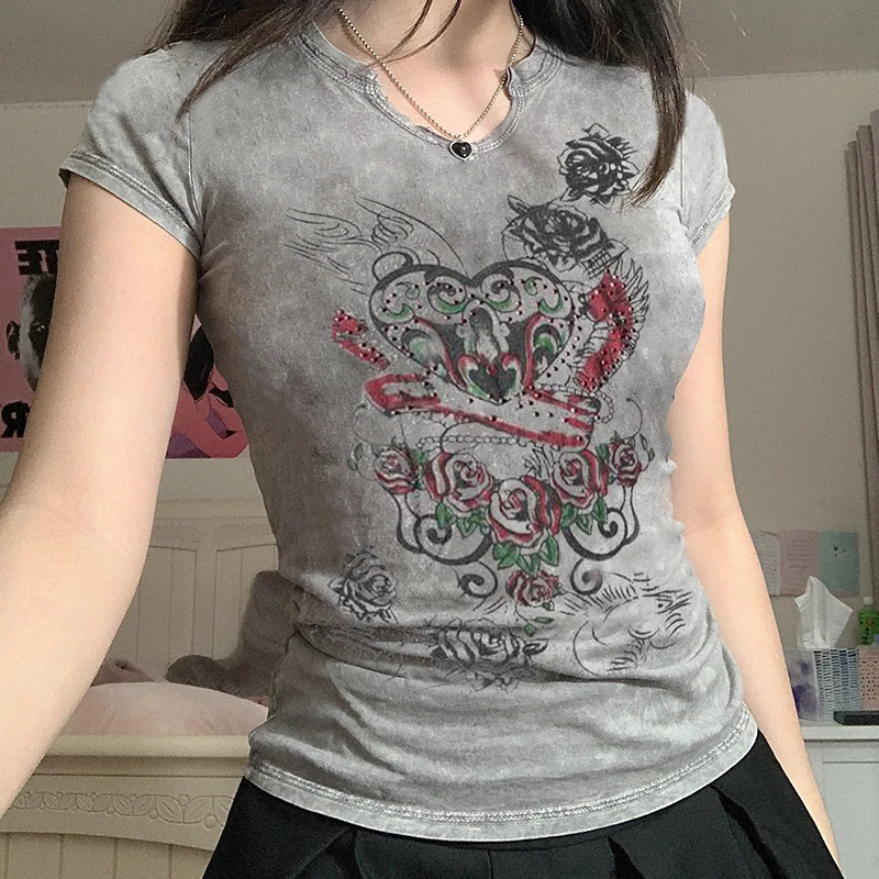 

Cartoon Print Fairycore Grunge T Shirt O Neck Grey Cute Basic Crop Top Short Sleeve Summer Diamonds Pullover Women Retro Clothes