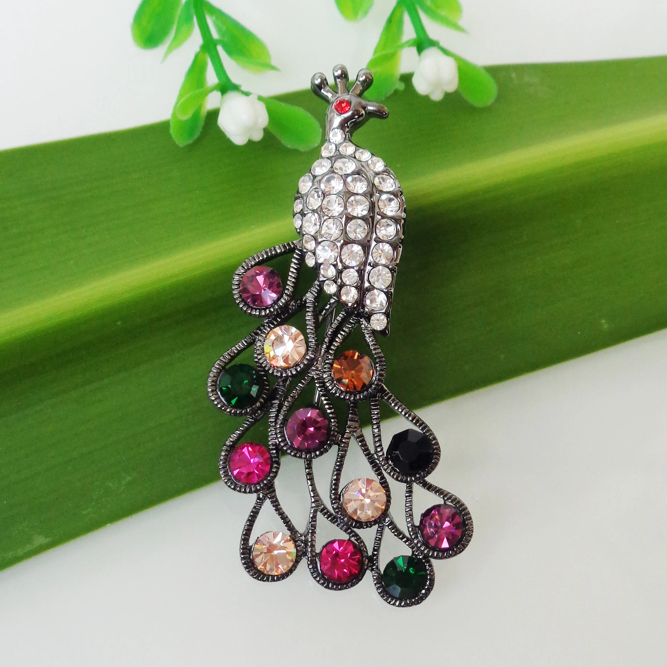 Navachi павлин пава украшенные разноцветными кристаллами Стразы желтый GP брошь с