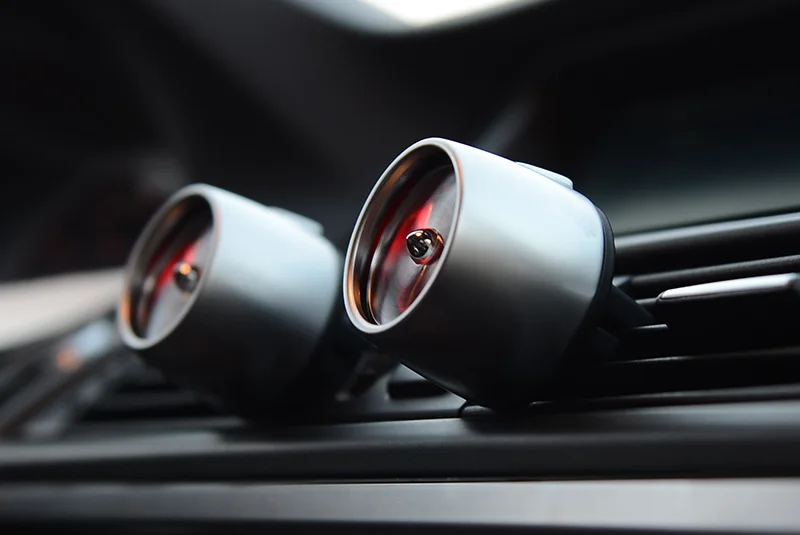 

Car Perfume Super Cool Fan High Quality Car Air Freshener Air Conditioning Air Outlet Perfume 1PCS Atmosphere Light Car Supplies