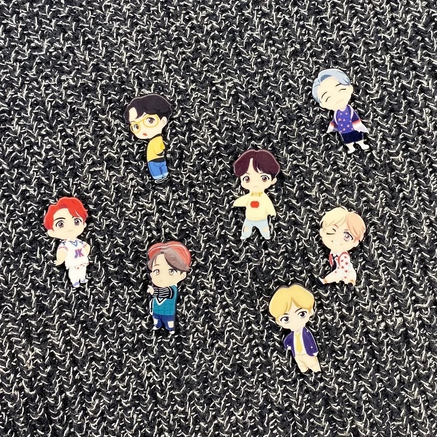 Акриловая брошь bangtanboys значок наружная часть|Бейджи и аксессуары| |