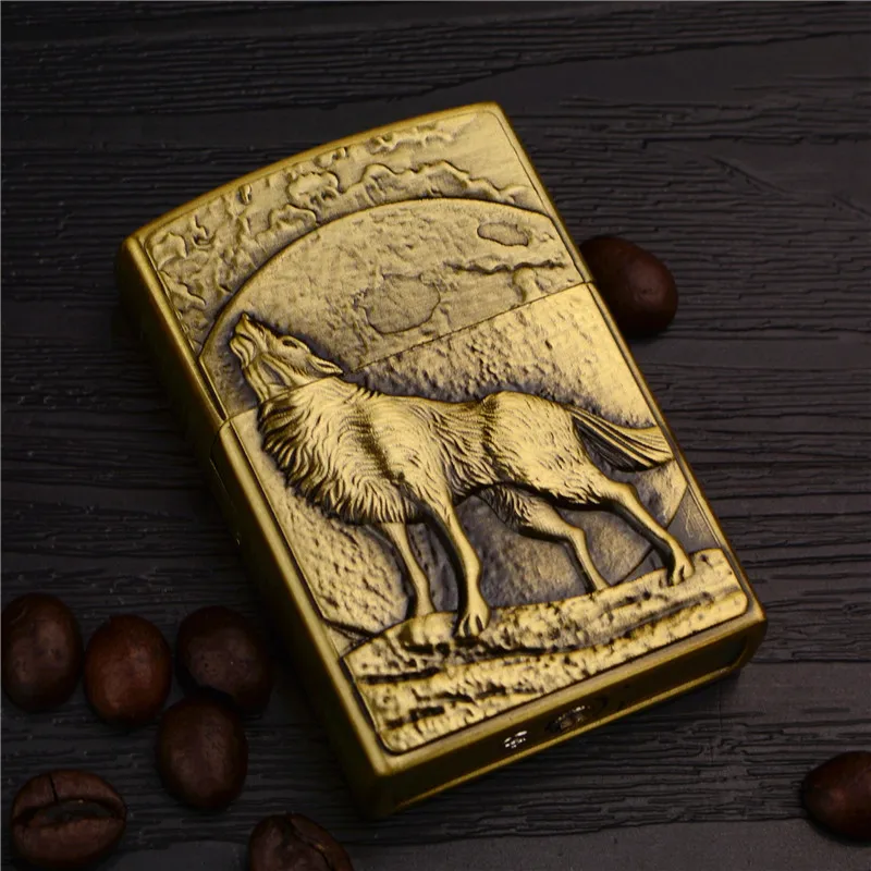 

Butane Lighter Retro Metal Gas Lighter Embossed Howling Wolf Grinding Wheel Open Flame Lighter Cigarette Accessories