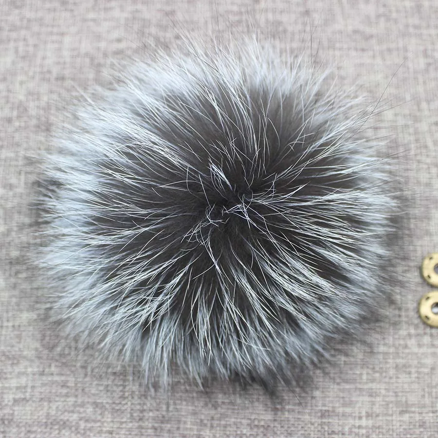 

DIY 14-15cm Big Fox Fur Pompoms for Knitted Hat Cap Winter Beanies and Keychain and Scarves Real Fox Fur Pom Poms
