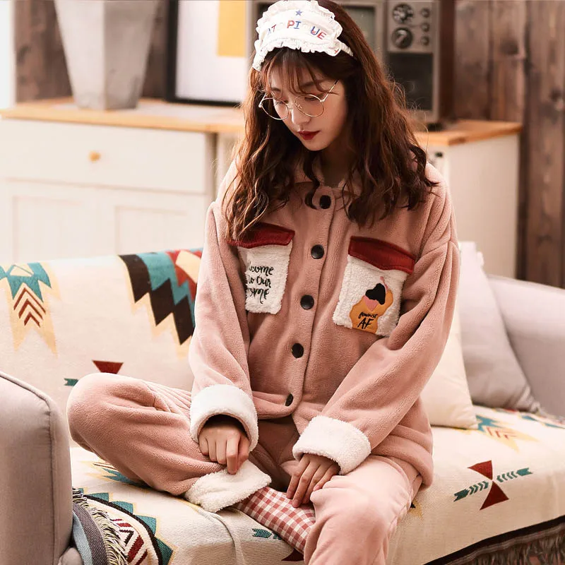 Женская пижама из кораллового флиса комплект 2 предметов утепленная Домашняя