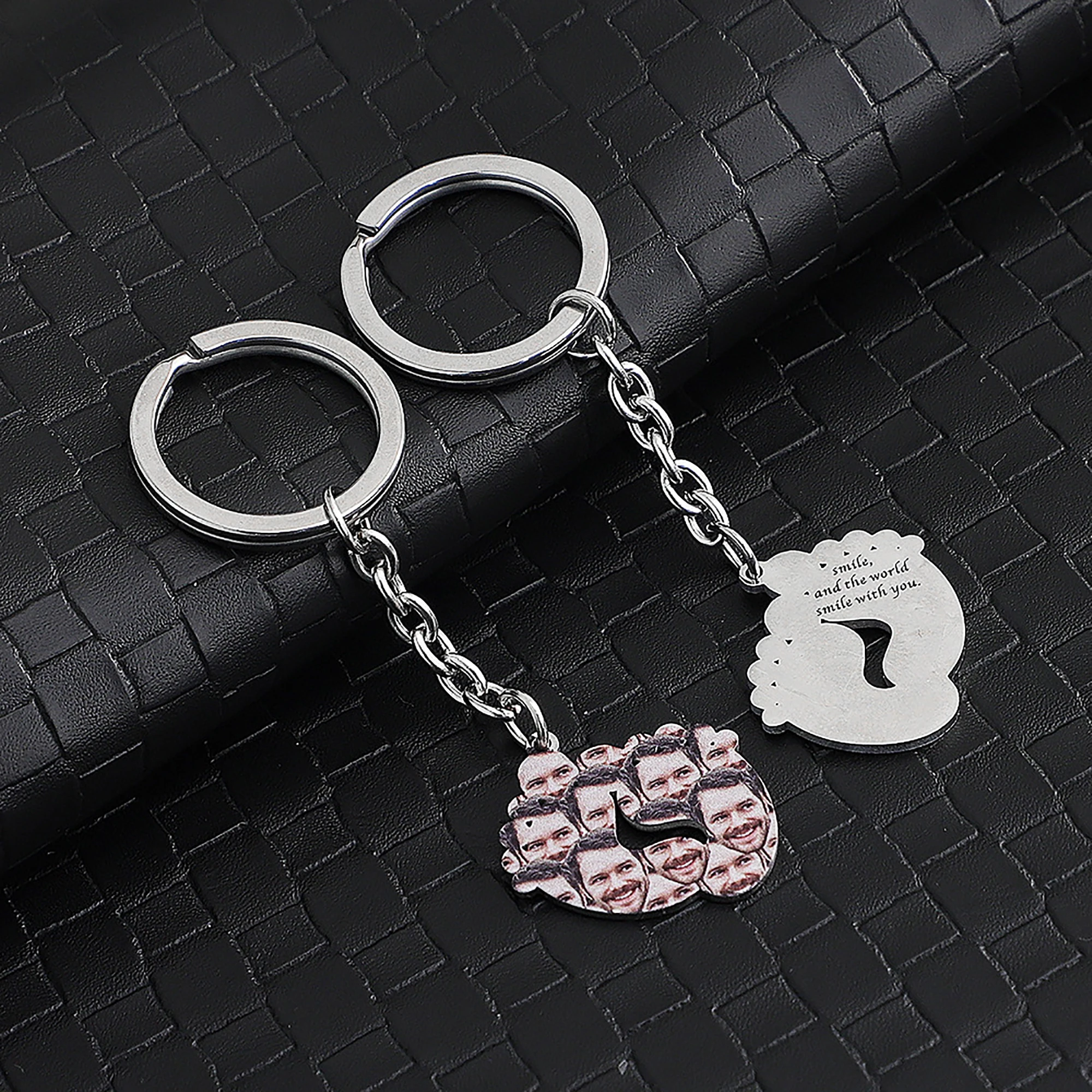 

Funny Personalized Colorful Photo Foot Keychain Stainless Steel Engraved Name Date Foots Footprint Keyrings For Adult Kid Gifts