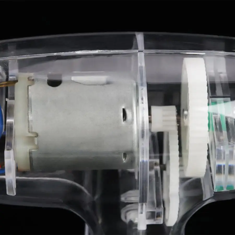 6 3 В а ручной генератор электроэнергии с рукояткой ручное аварийное зарядное