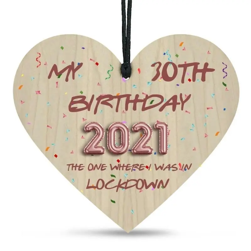 

2021 New Creative Love Wooden Crafts Heart Shaped Decorative Plaque Wood Chips Birthday Party Decorations Small Cute Pendant