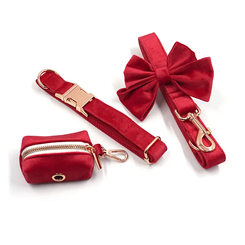 

Luxury Designer Pet Collar and Leash Set Super Soft Red Velvet Bowtie Dog Collar Personalized Name Christmas New Year Puppy Gift