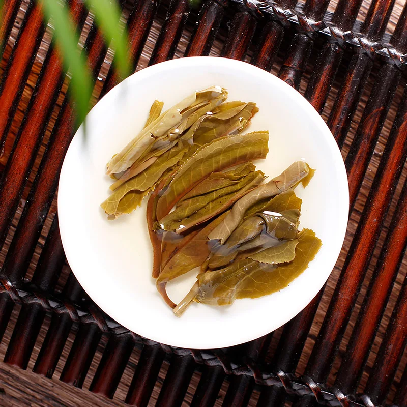 Yunnan Puer Tea Raw Xigui Cake Lincang Bangdong Dashu 200g / | Teapots