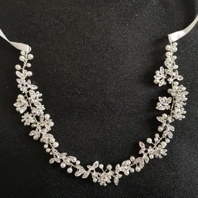 Свадебная тиара SLBRIDAL ручной работы с кристаллами и жемчугом в виде цветов