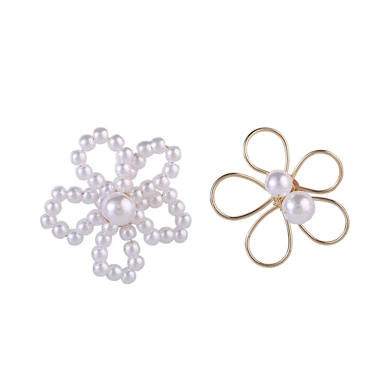 

Asymmetric Hollow Out Simulated Pearl Flower Earrings Summer Simple Lady Temperament Earrings Trend Exquisite Women's Earrings