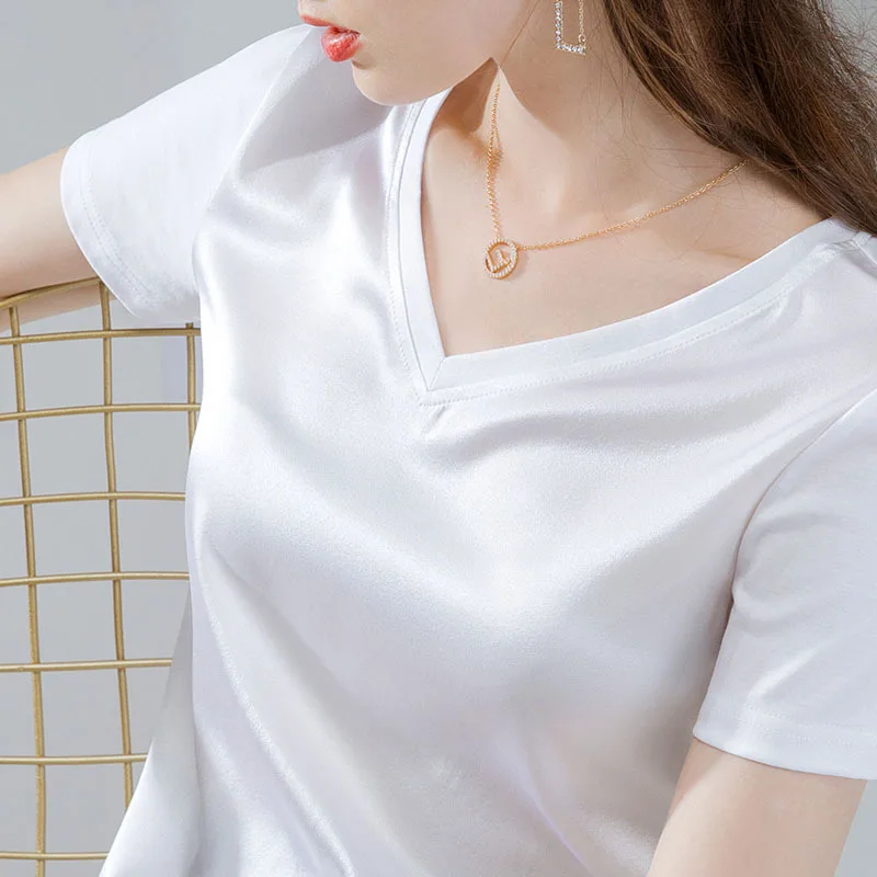 

Silk T-shirt women's new summer solid color V-neck short sleeve T-shirt stitching loose fashion silk shirt