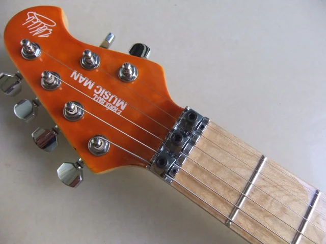 Оптовая продажа гитара новая музыкальная электрическая в оранжевом цвете 101122 |