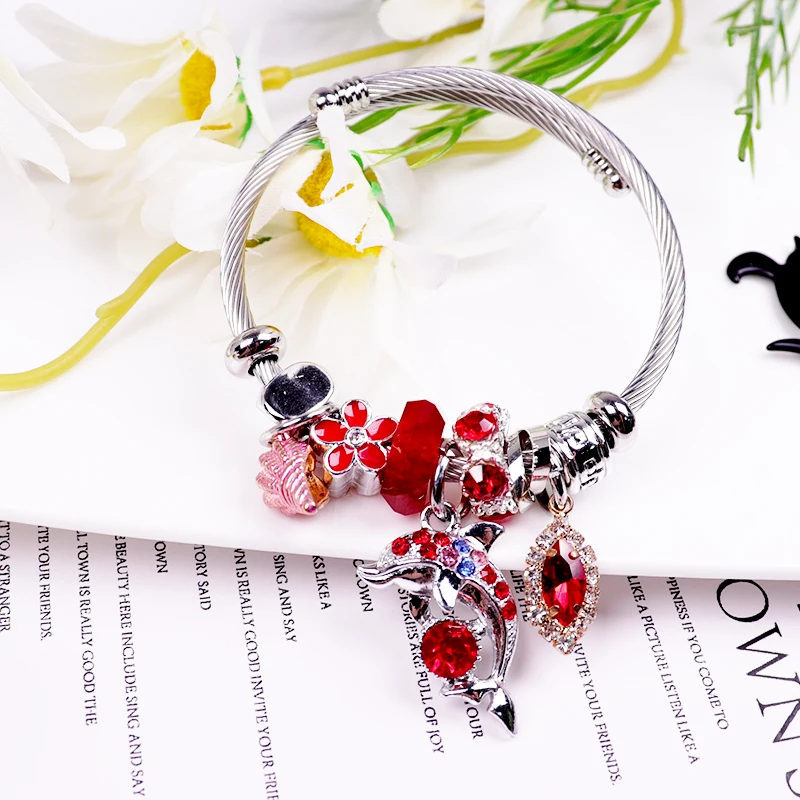 

1 Pcs/Lot European and American Style Creative Personality Multi-element Crystal Pendant Dolphin Adjustable bracelet