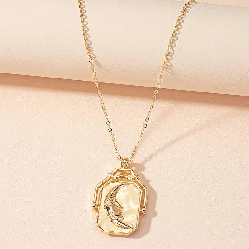 

Vintage Sun Moon Pendant Necklace for Women Punk Sun Moon Square Necklace Hip Hop Luck Amulet Necklace Party Jewelry Gifts