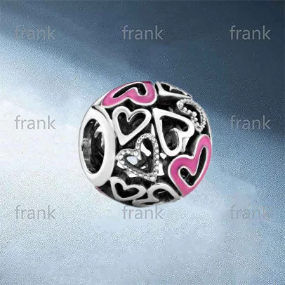 

798677C01 Pink Openwork Freehand Heart Charm